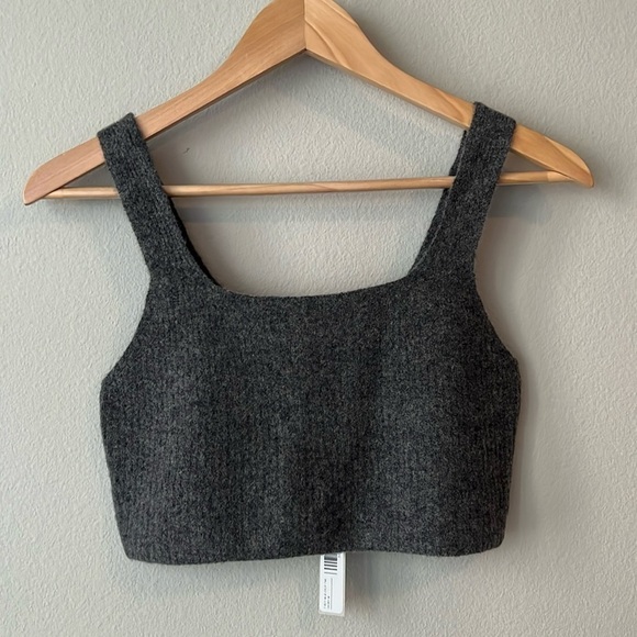 Everlane The Cozy Stretch Tank Cropped Yak and Wool Blend in Gray Size Medium - Picture 5 of 9